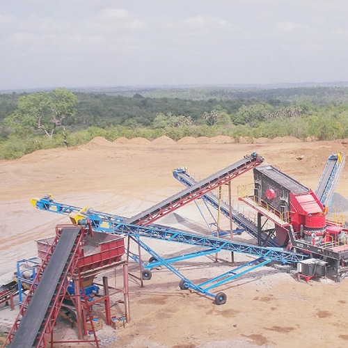 Mobile crushing and screening solutions with Pilot Crushtec and Sandvik