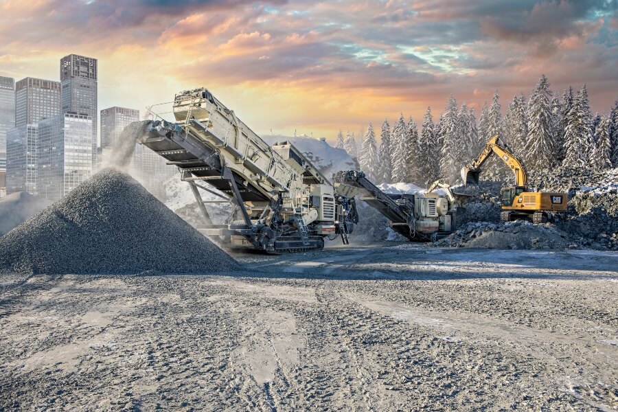 Lokotrack e-Power diesel-electric crushers and screens