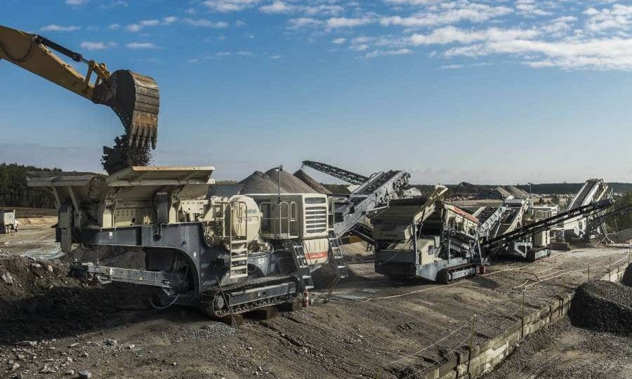 METSO Mobile Train of Crushing and Screening Equipment