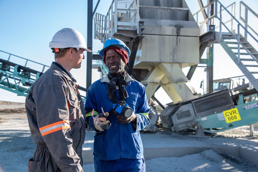 SKILLED CUSTOMER SUPPORT TECHNICIANS