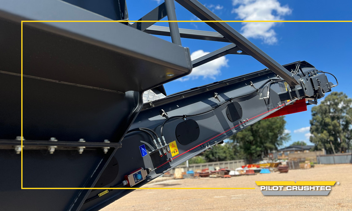 Lokotrack LT200HPX mobile cone crusher